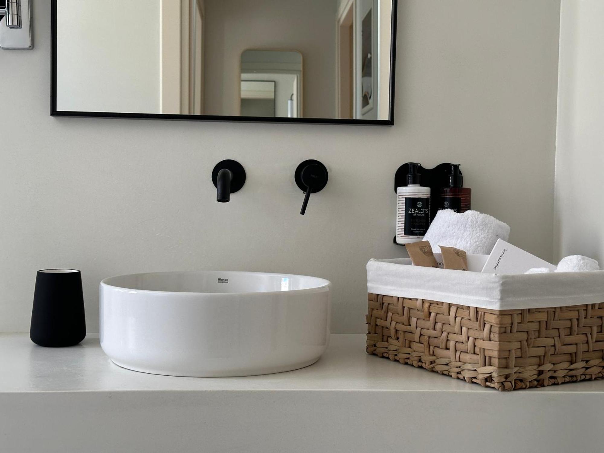 Adriana Luxury Villas Adamantas  Zewnętrze zdjęcie