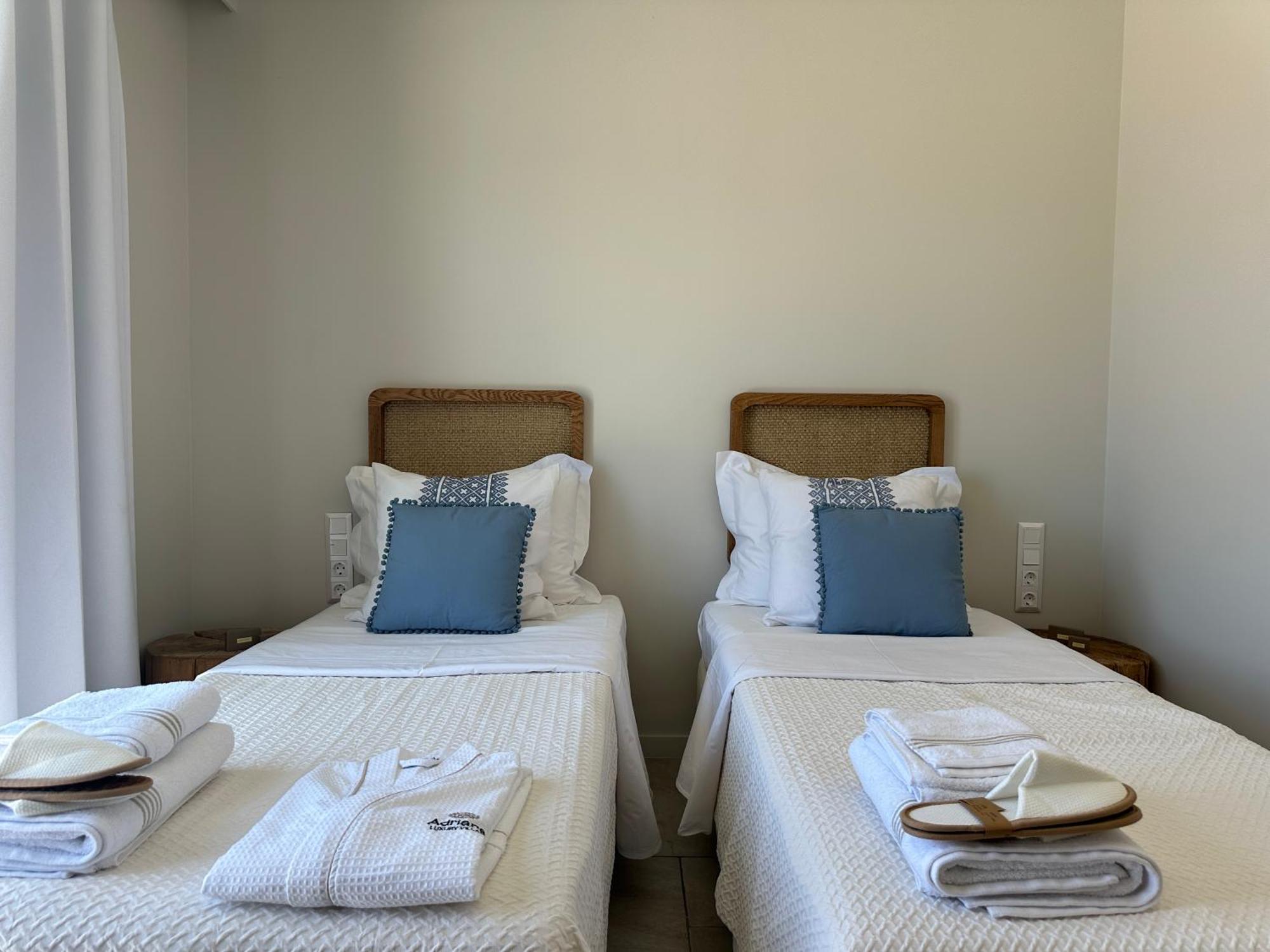 Adriana Luxury Villas Adamantas  Zewnętrze zdjęcie